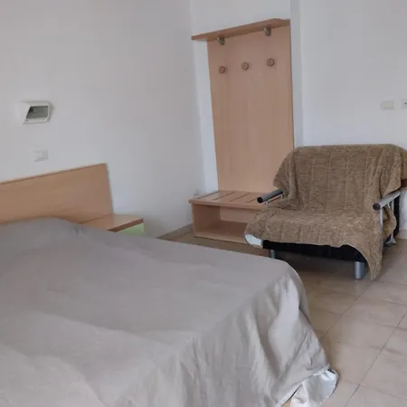 Residence Hotel Claudia Aparthotel Alba Adriatica