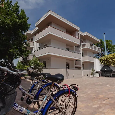 Residence Hotel Claudia Aparthotel