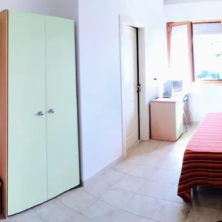 Claudia Apartmanhotel 2*