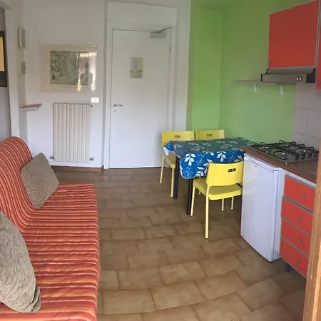 Claudia Apartmanhotel 2*